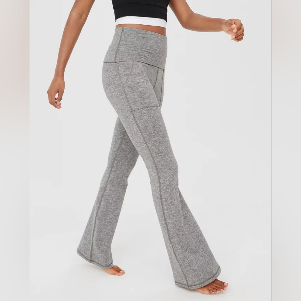 OFFLINE By Aerie The Hugger High Waisted Foldover Flare Legging
